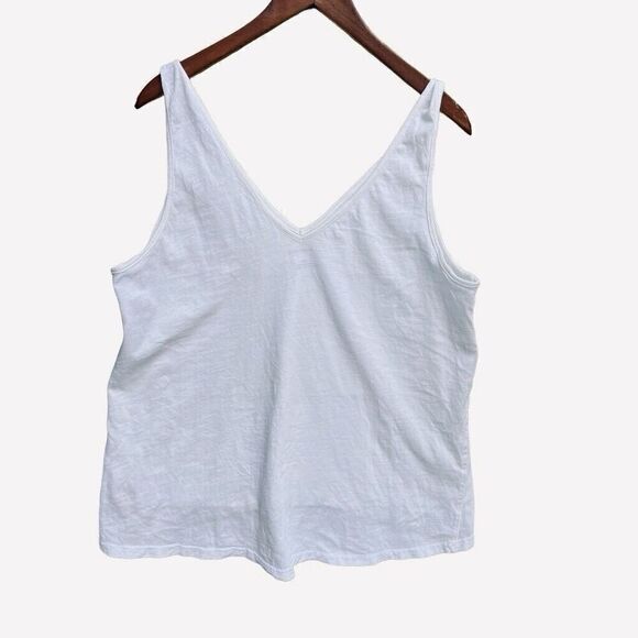 Sold  - Picture 2 of 7